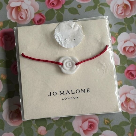 JO MALONE LONDON Roses Red White Bracelet NEW NIP - Picture 1 of 6